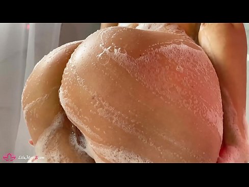❤️ Brunette Masturbates Pussy ak Vibrateur nan Orgasm Entans nan Douch ❤️❌ Fucking nan nou ❌️